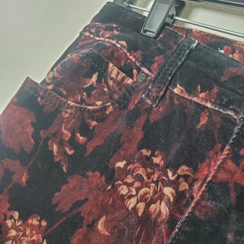 Shyanne Floral Black Velvet Flare Jeans W29xL34 Western Bell Bottoms 1970s Style - Picture 10 of 11
